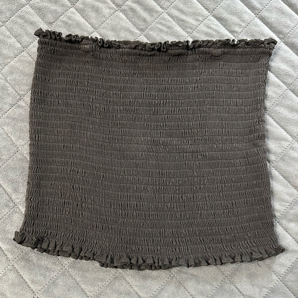 Black ruffle tube top